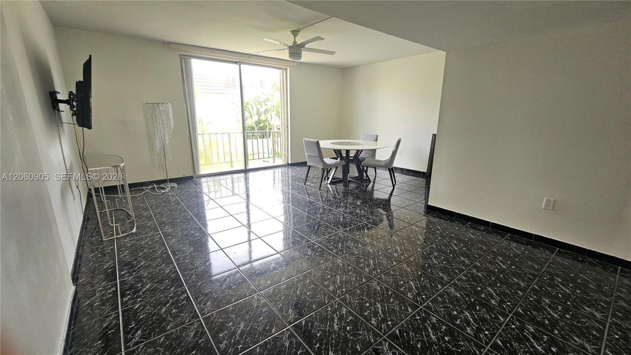 1651 NE 115th St , Unit 26C, Miami, FL 33181 Photo