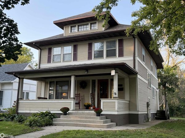 203 Locust St., Rolfe, IA 50581