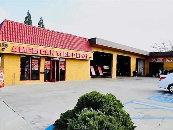 185 -195 E Foothill Boulevard, Rialto, CA 92376