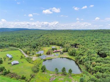 515 Evening Inn Road, Oneonta, NY 13820