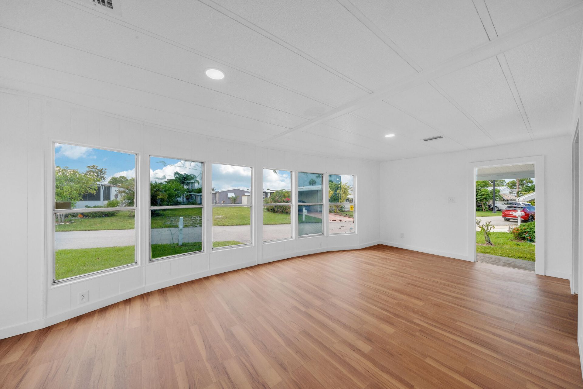 7411 43rd Terrace N, Unit #502, Riviera Beach, FL 33404 Photo