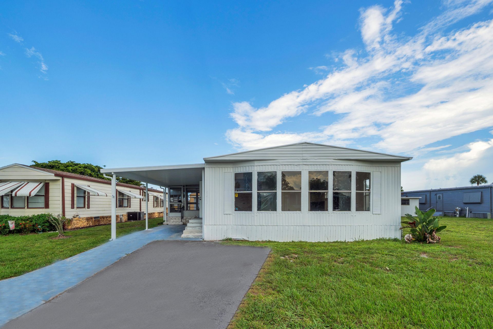 7411 43rd Terrace N, Unit #502, Riviera Beach, FL 33404 Photo