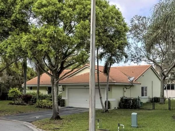 9285 NW 44TH Court, Coral Springs, FL 33065