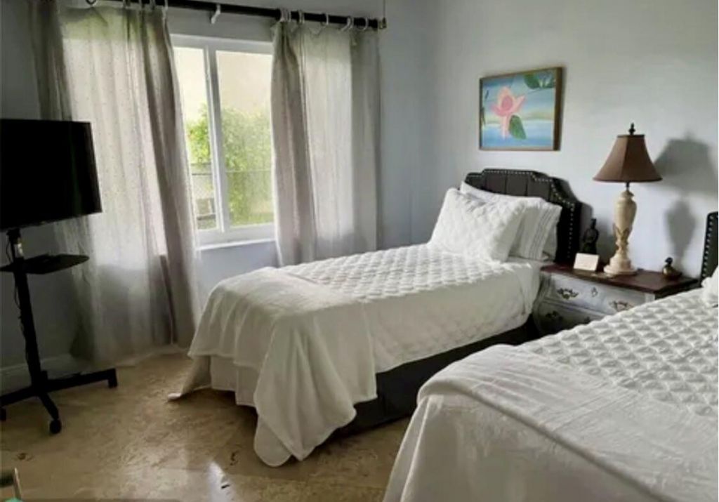 9285 NW 44th Court, Coral Springs, FL 33065 Photo
