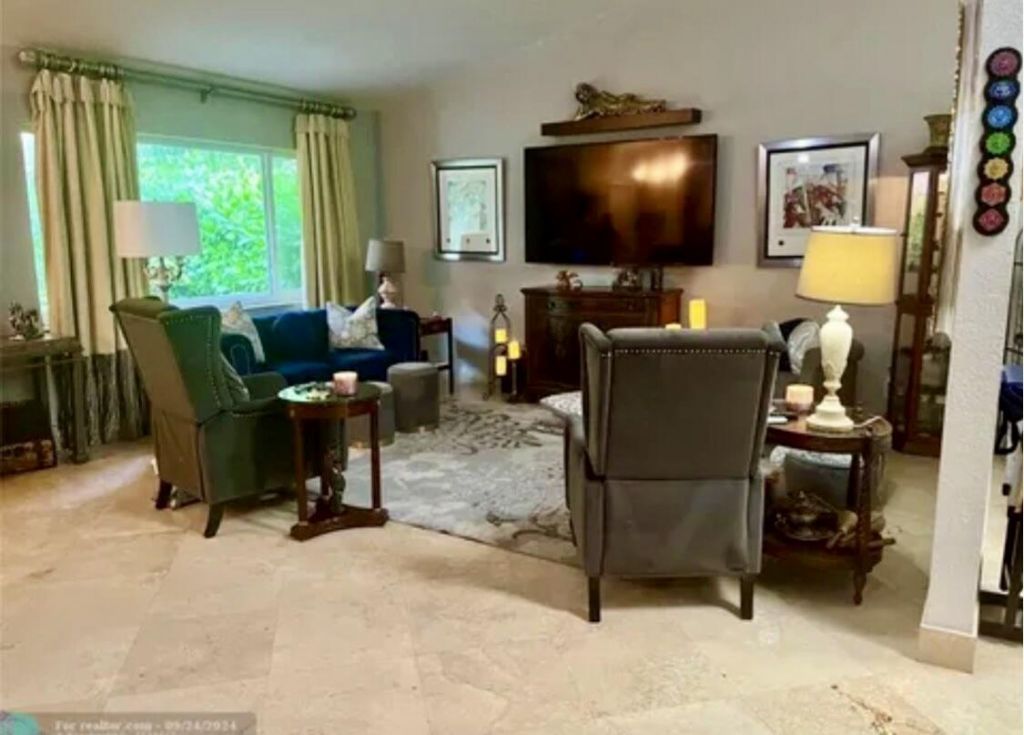 9285 NW 44th Court, Coral Springs, FL 33065 Photo
