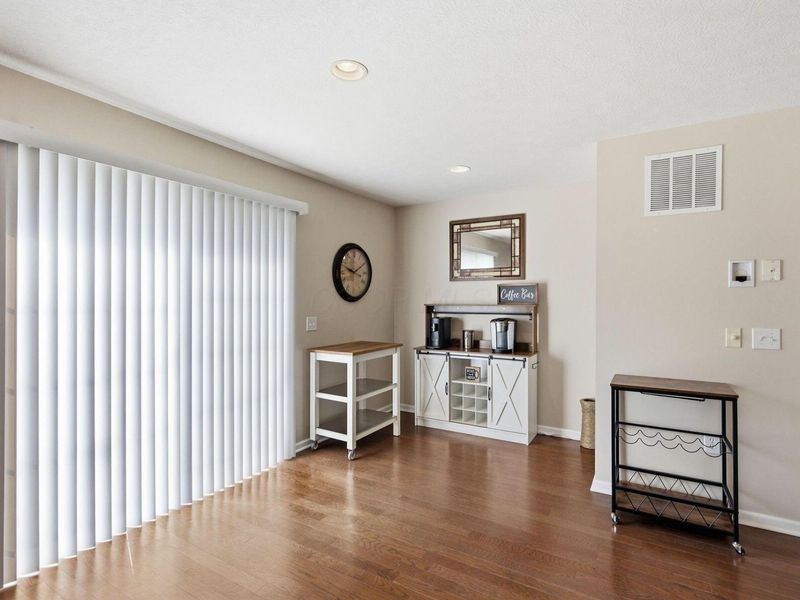 5936 Bridgehampton Drive, Unit 64, New Albany, OH 43054 Photo 10