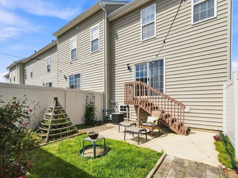 5936 Bridgehampton Drive, Unit 64, New Albany, OH 43054 Photo 4