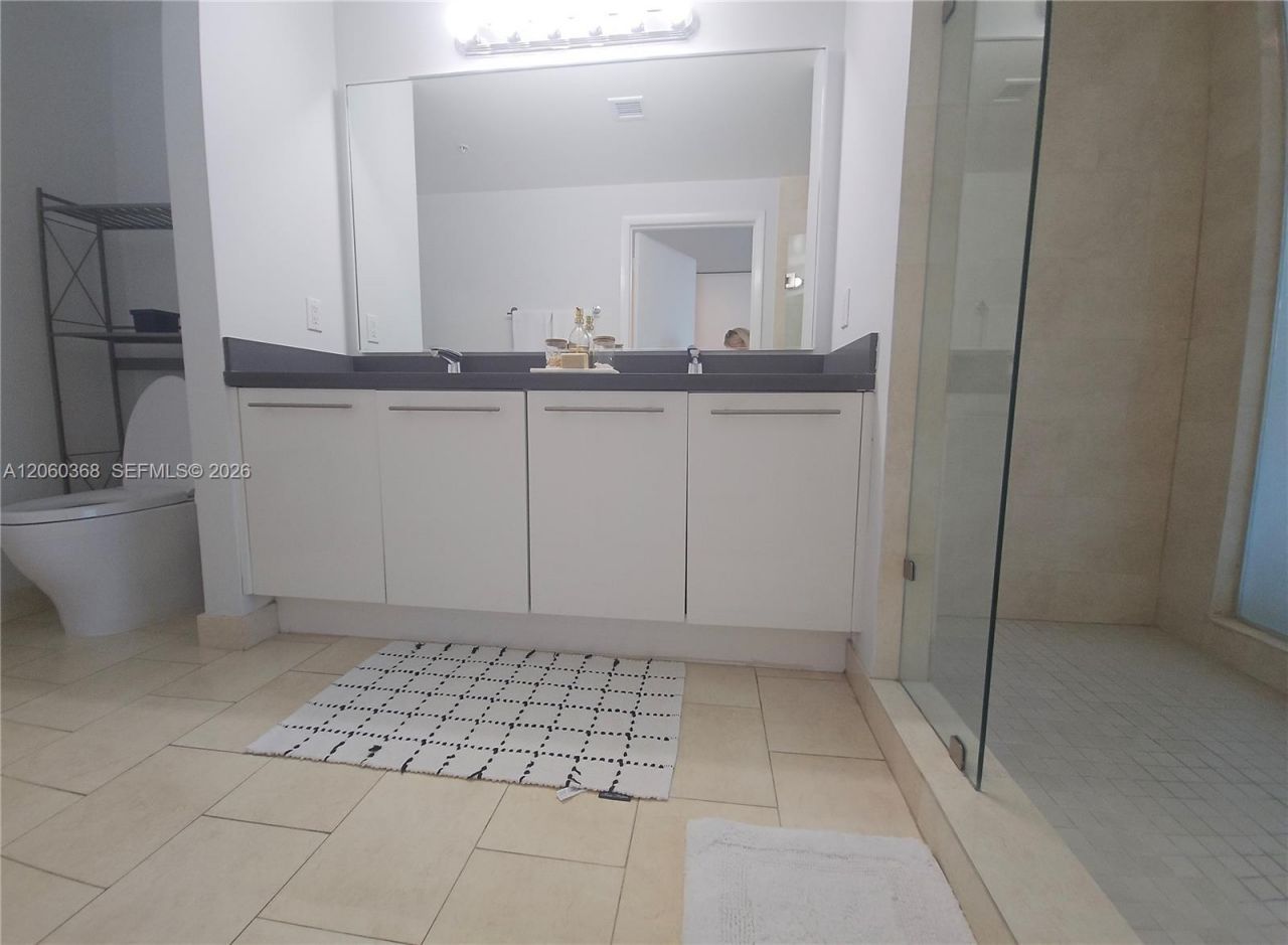 90 SW 3rd St , Unit 3104, Miami, FL 33130 Photo