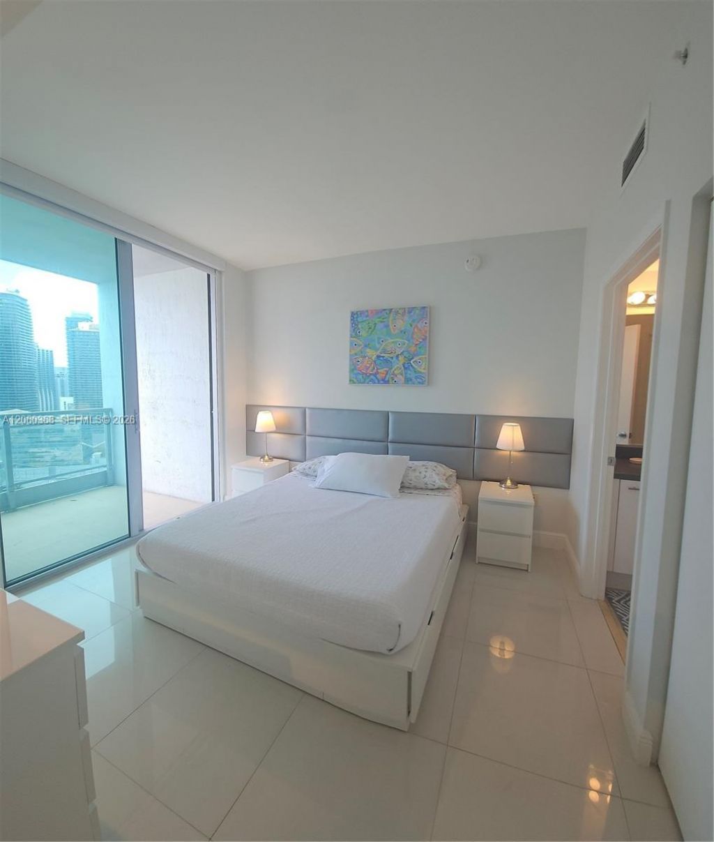 90 SW 3rd St , Unit 3104, Miami, FL 33130 Photo