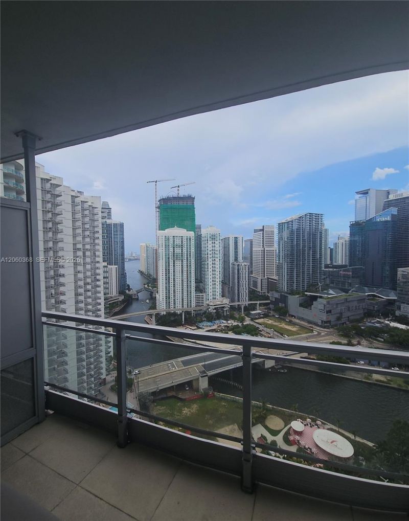 90 SW 3rd St , Unit 3104, Miami, FL 33130 Photo