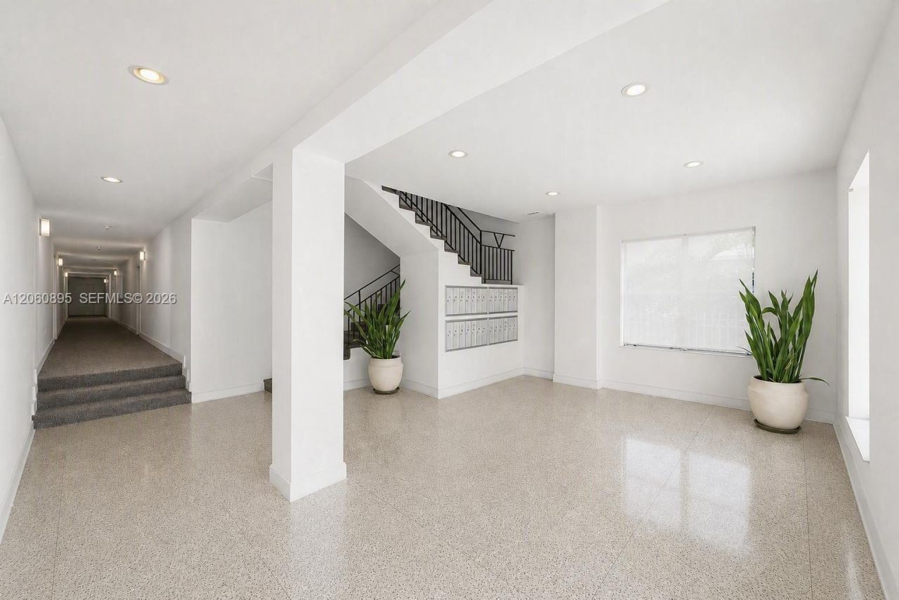 1502 Jefferson Avenue, Unit 301, Miami Beach, FL 33139 Photo
