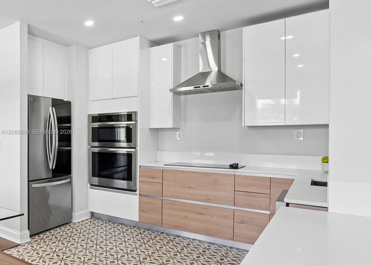 1502 Jefferson Avenue, Unit 301, Miami Beach, FL 33139 Photo