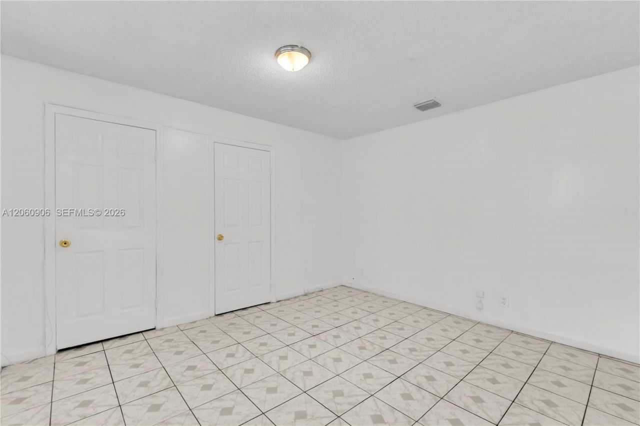 5742 Garfield St , Unit 2, Hollywood, FL 33021 Photo