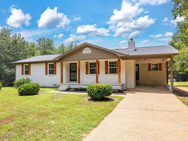 3190 Plainview Road , Henderson, TN 38340