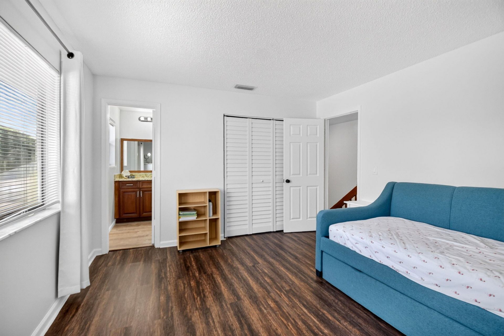 1633 Woodbridge Lakes Circle, Unit 1633, West Palm Beach, FL 33406 Photo
