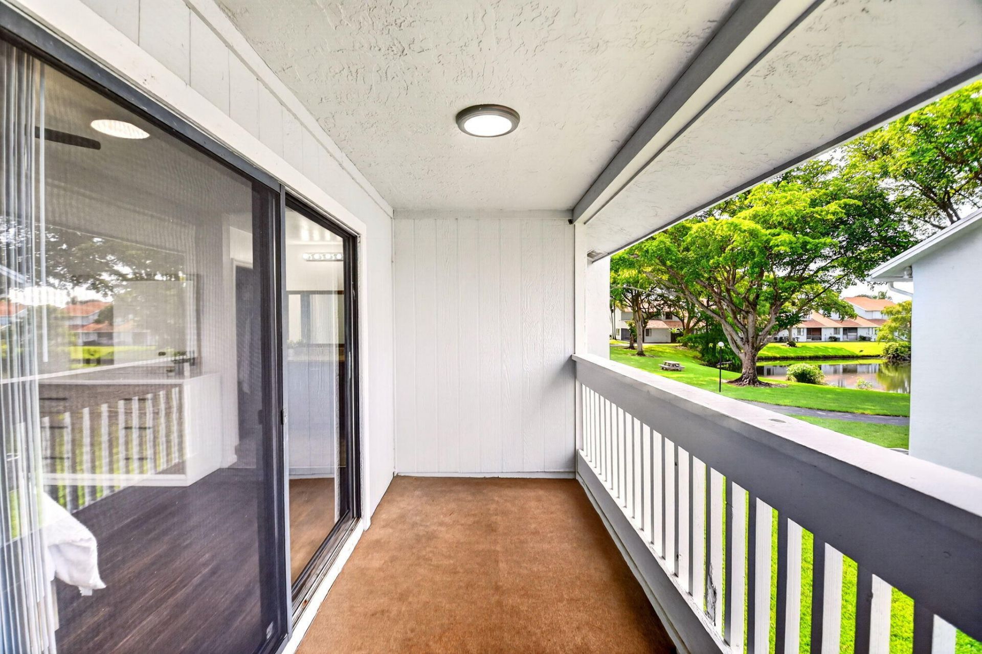 1633 Woodbridge Lakes Circle, Unit 1633, West Palm Beach, FL 33406 Photo