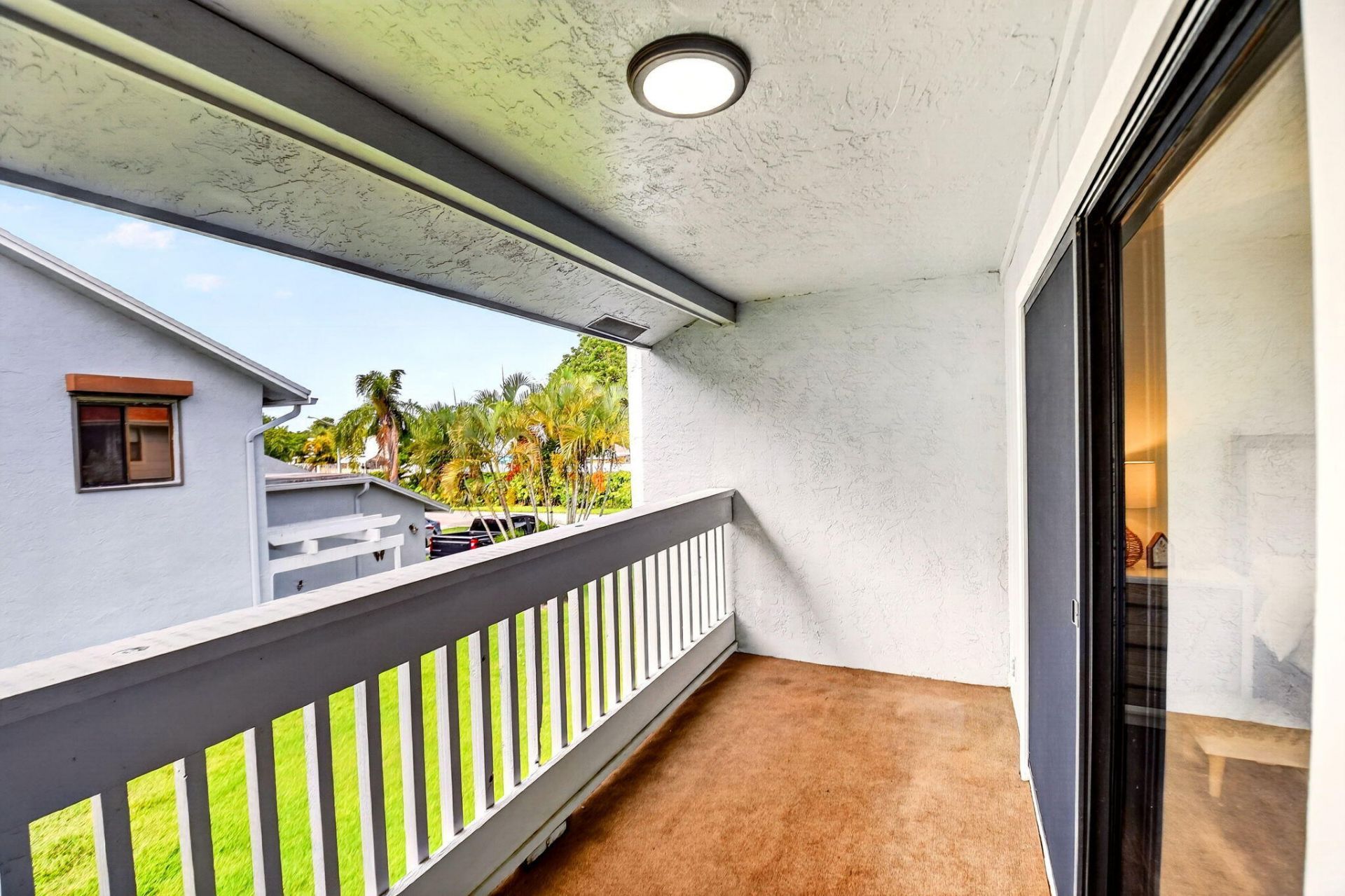 1633 Woodbridge Lakes Circle, Unit 1633, West Palm Beach, FL 33406 Photo