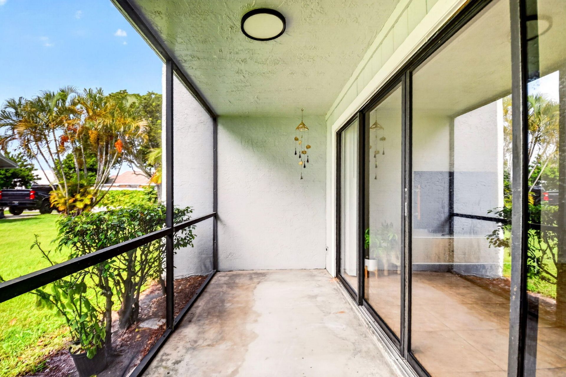 1633 Woodbridge Lakes Circle, Unit 1633, West Palm Beach, FL 33406 Photo