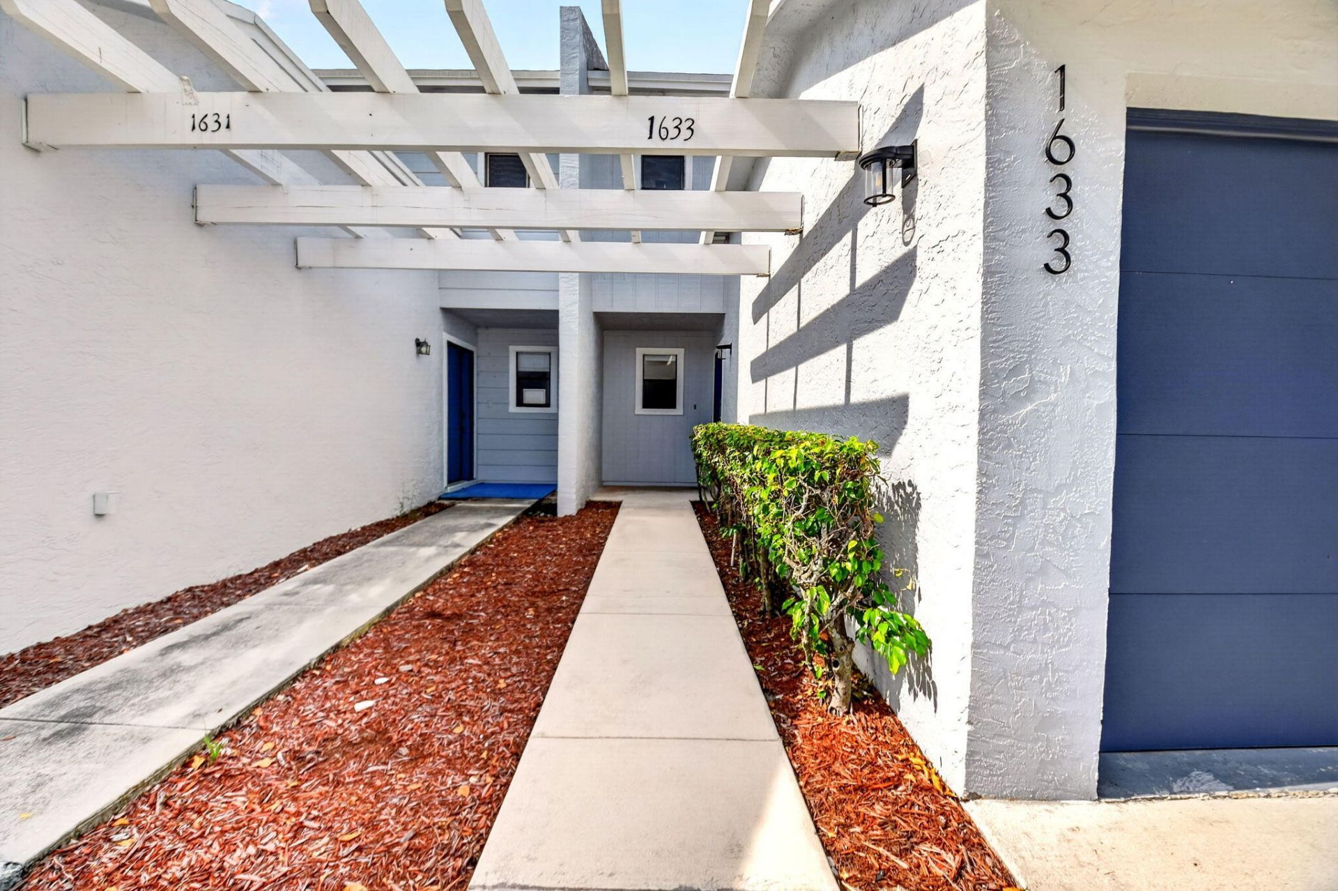 1633 Woodbridge Lakes Circle, Unit 1633, West Palm Beach, FL 33406 Photo