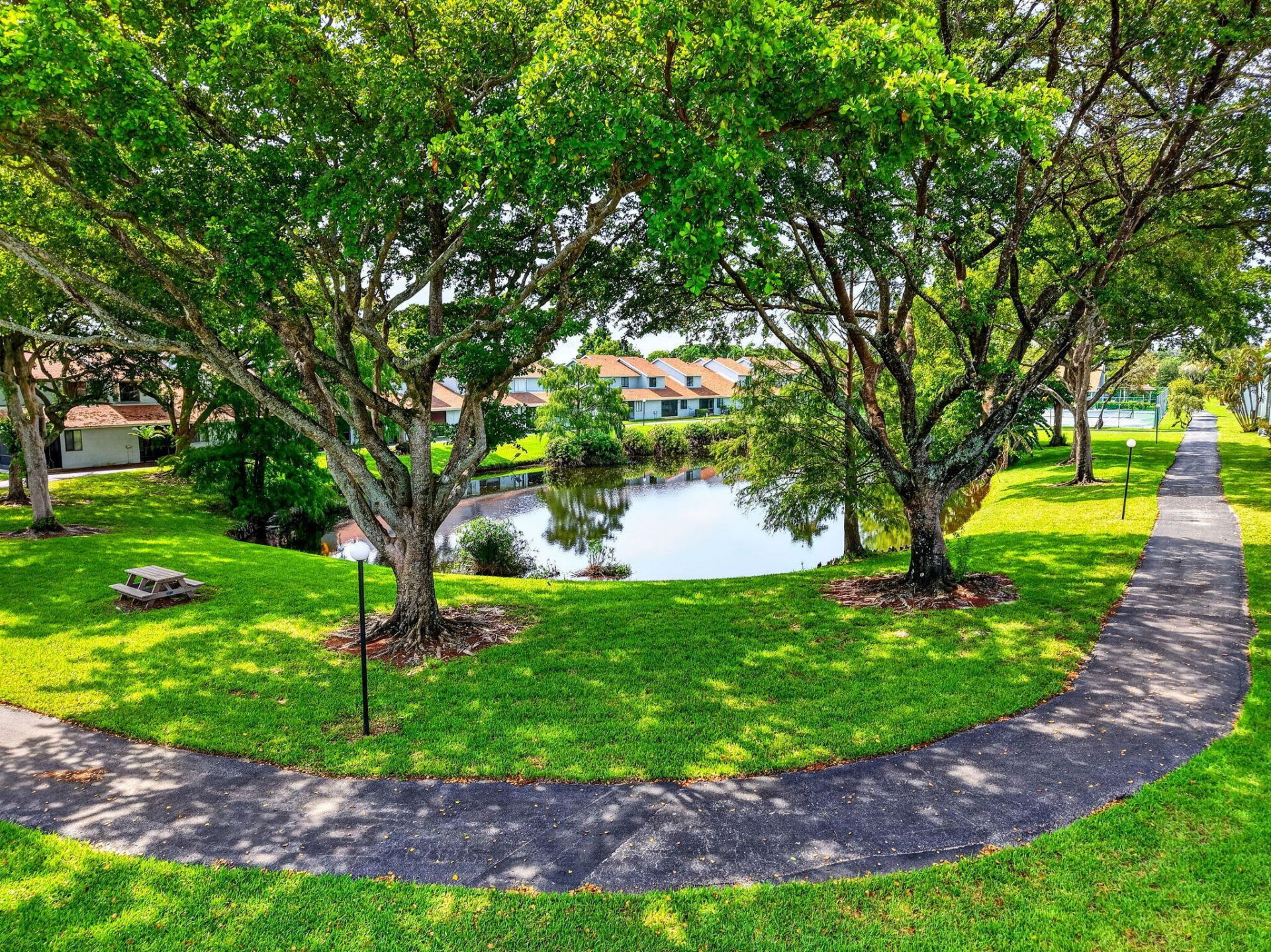 1633 Woodbridge Lakes Circle, Unit 1633, West Palm Beach, FL 33406 Photo