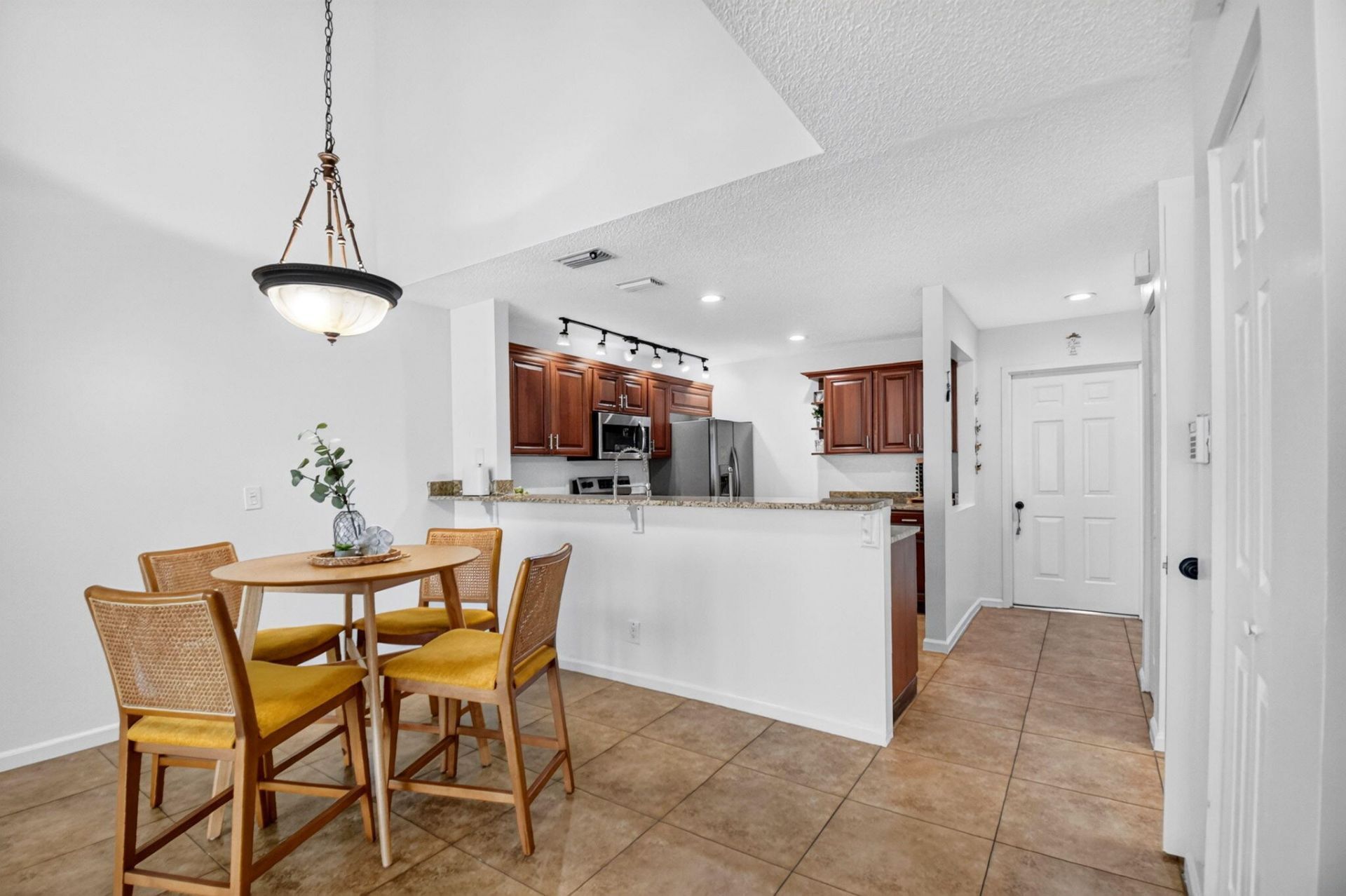 1633 Woodbridge Lakes Circle, Unit 1633, West Palm Beach, FL 33406 Photo