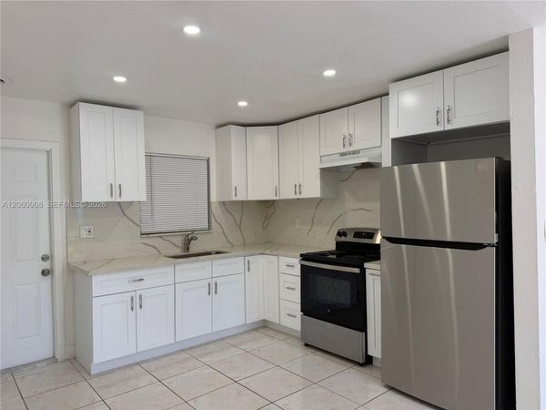 732 SW 6th St , Unit 732, Dania Beach, FL 33004