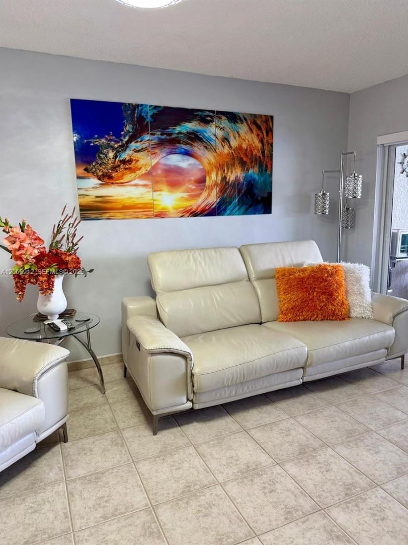 12556 NW 11th Ln , Unit 1711, Miami, FL 33182 Photo