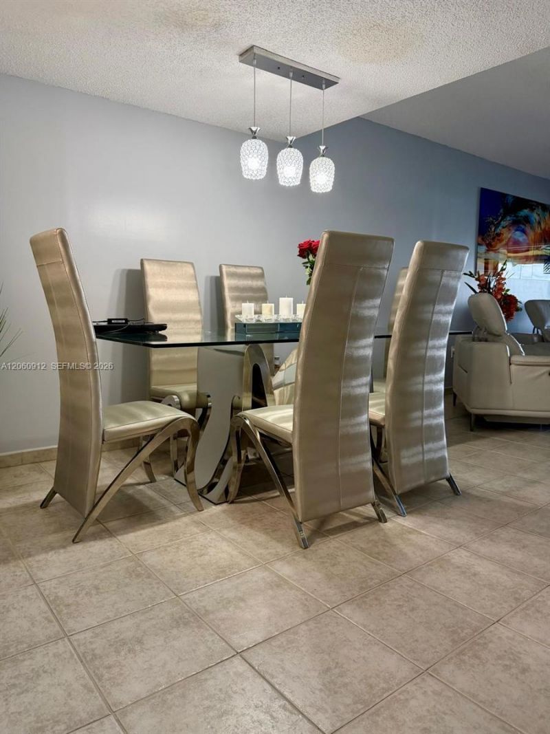 12556 NW 11th Ln , Unit 1711, Miami, FL 33182 Photo