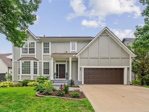 2617 W Whitney Street, Olathe, KS 66061