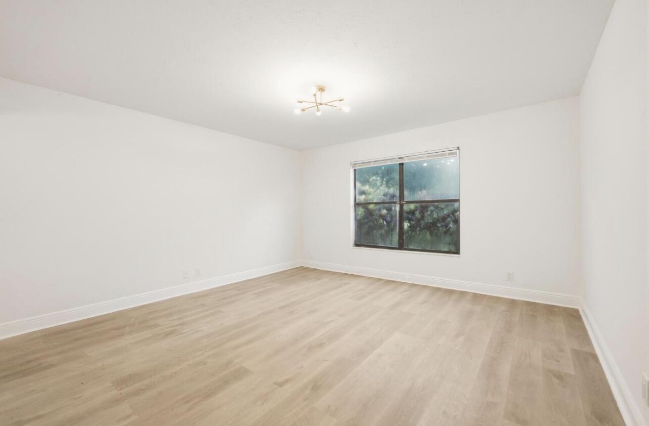 1581 Windorah Way, Unit B, West Palm Beach, FL 33411 Photo