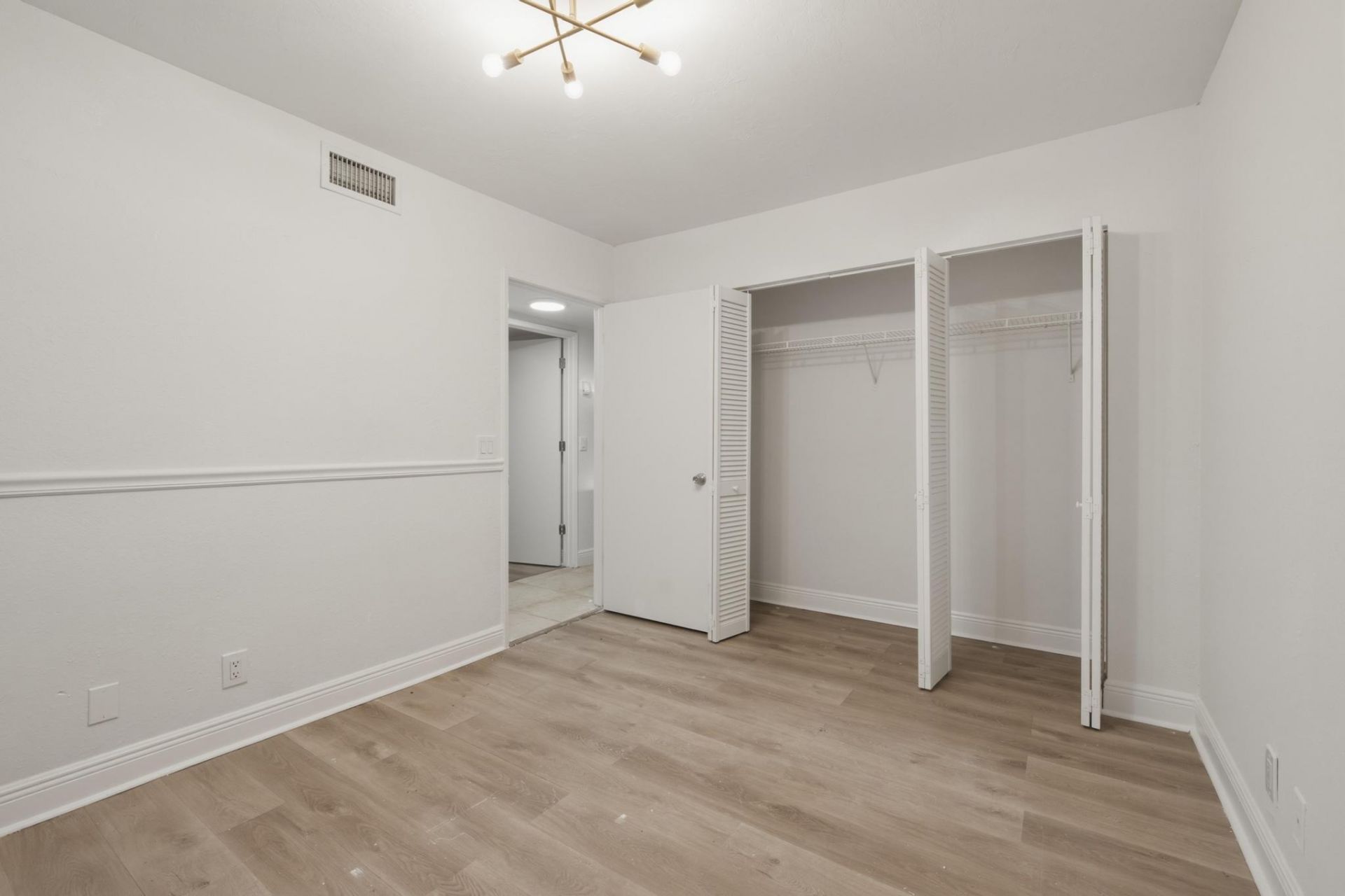 1581 Windorah Way, Unit B, West Palm Beach, FL 33411 Photo