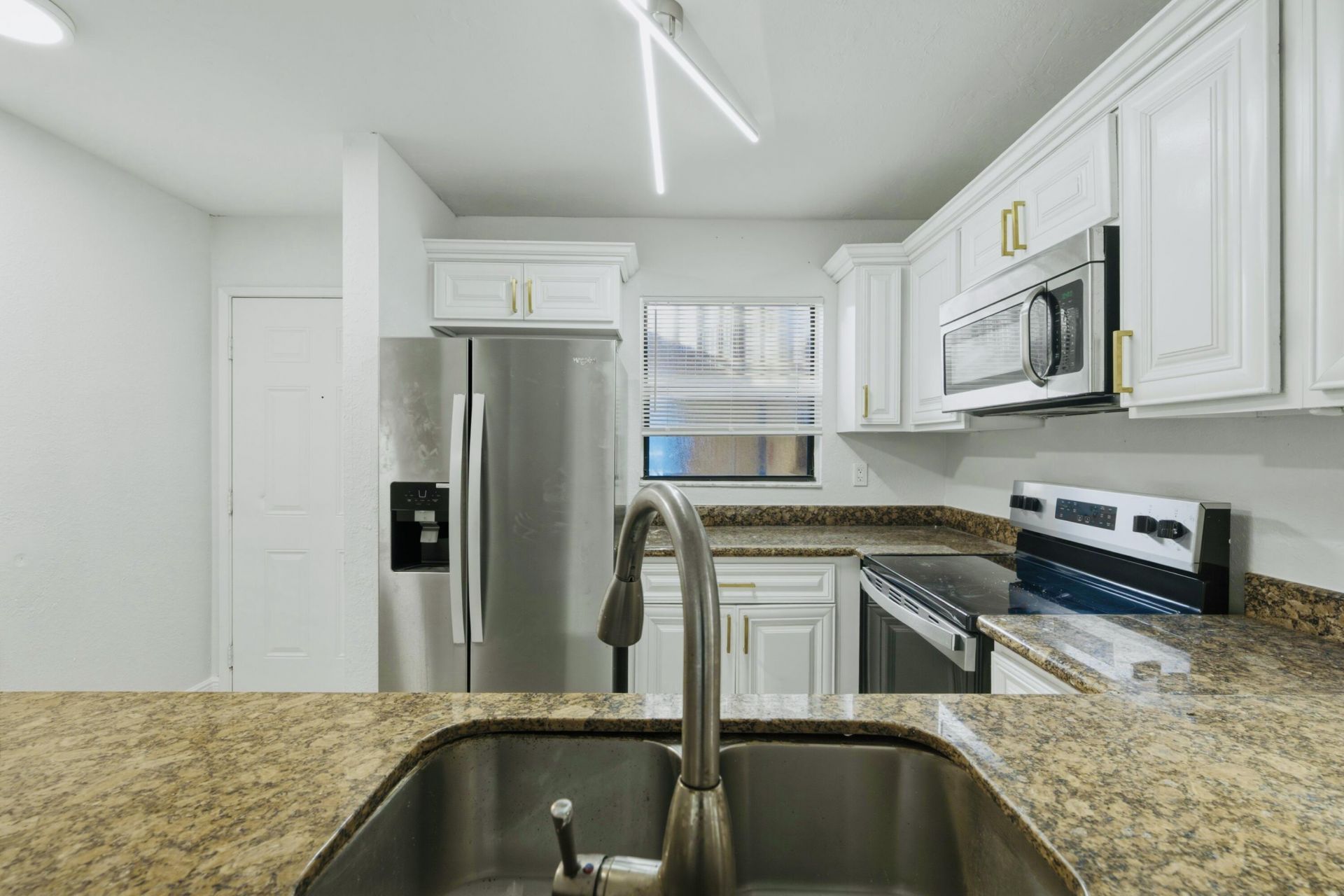 1581 Windorah Way, Unit B, West Palm Beach, FL 33411 Photo