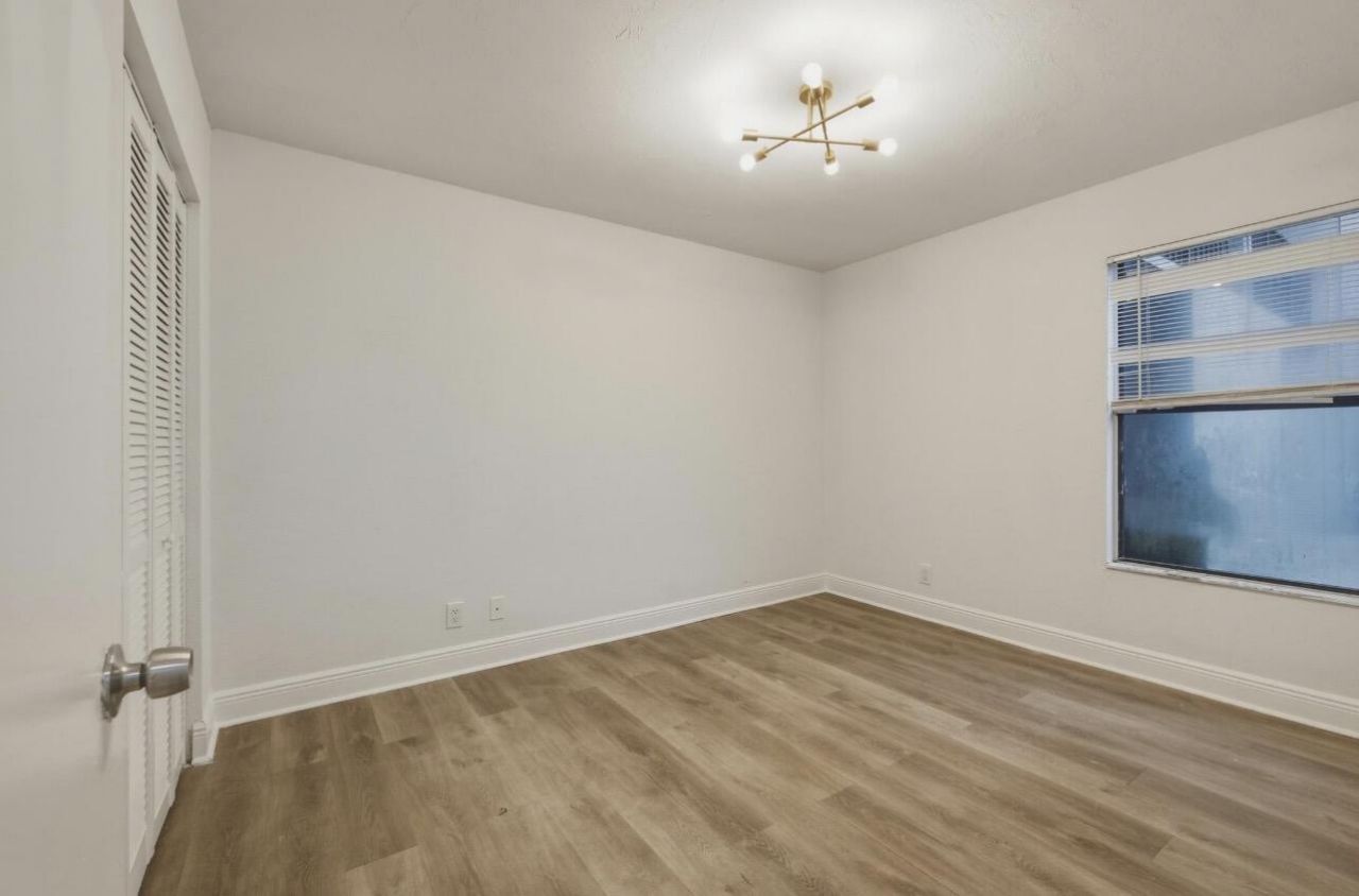 1581 Windorah Way, Unit B, West Palm Beach, FL 33411 Photo