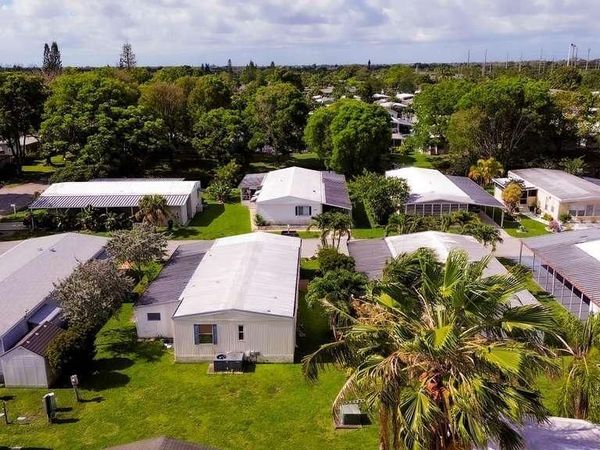 6705 NW 29th Court, Margate, FL 33063