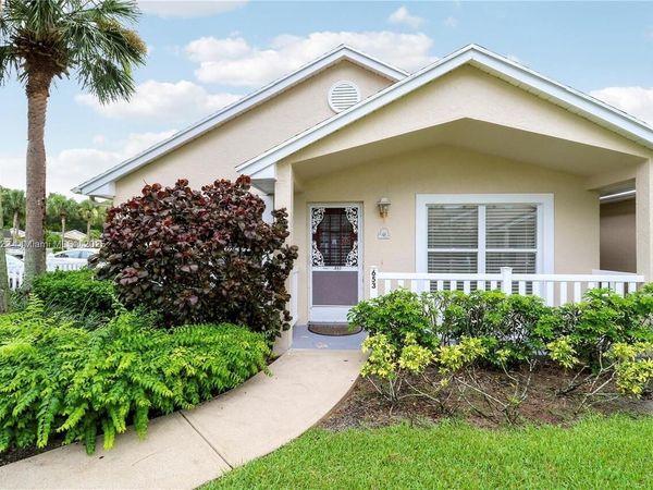 653 NW SAN REMO Circle, Port St. Lucie, FL 34986