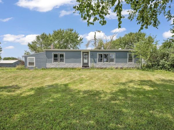 412 Highway Avenue SW, Fostoria, IA 51340