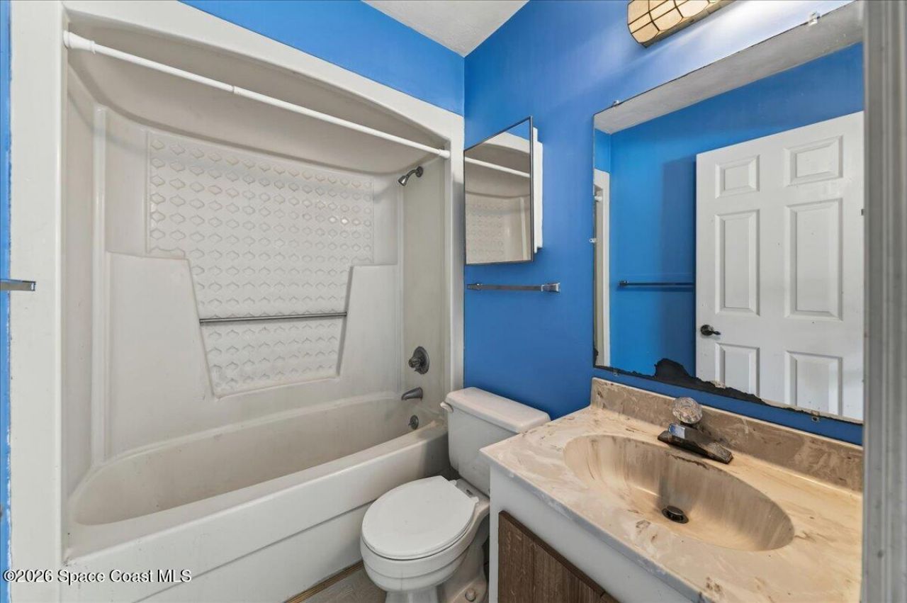 841 E 14th Avenue , New Smyrna Beach, FL 32169 Photo