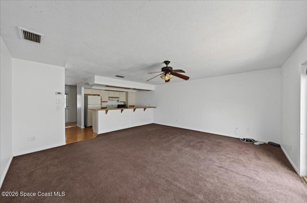 841 E 14th Avenue , New Smyrna Beach, FL 32169 Photo