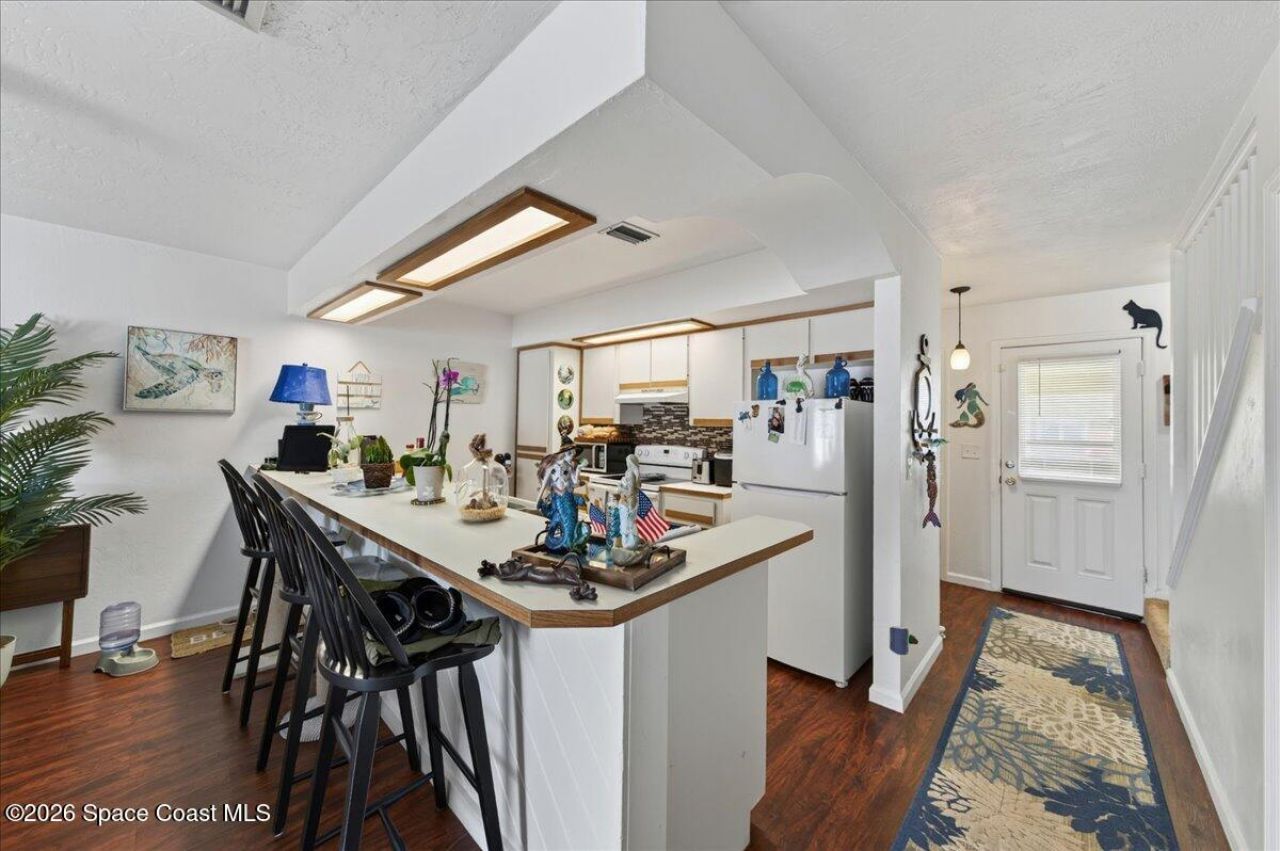 841 E 14th Avenue , New Smyrna Beach, FL 32169 Photo