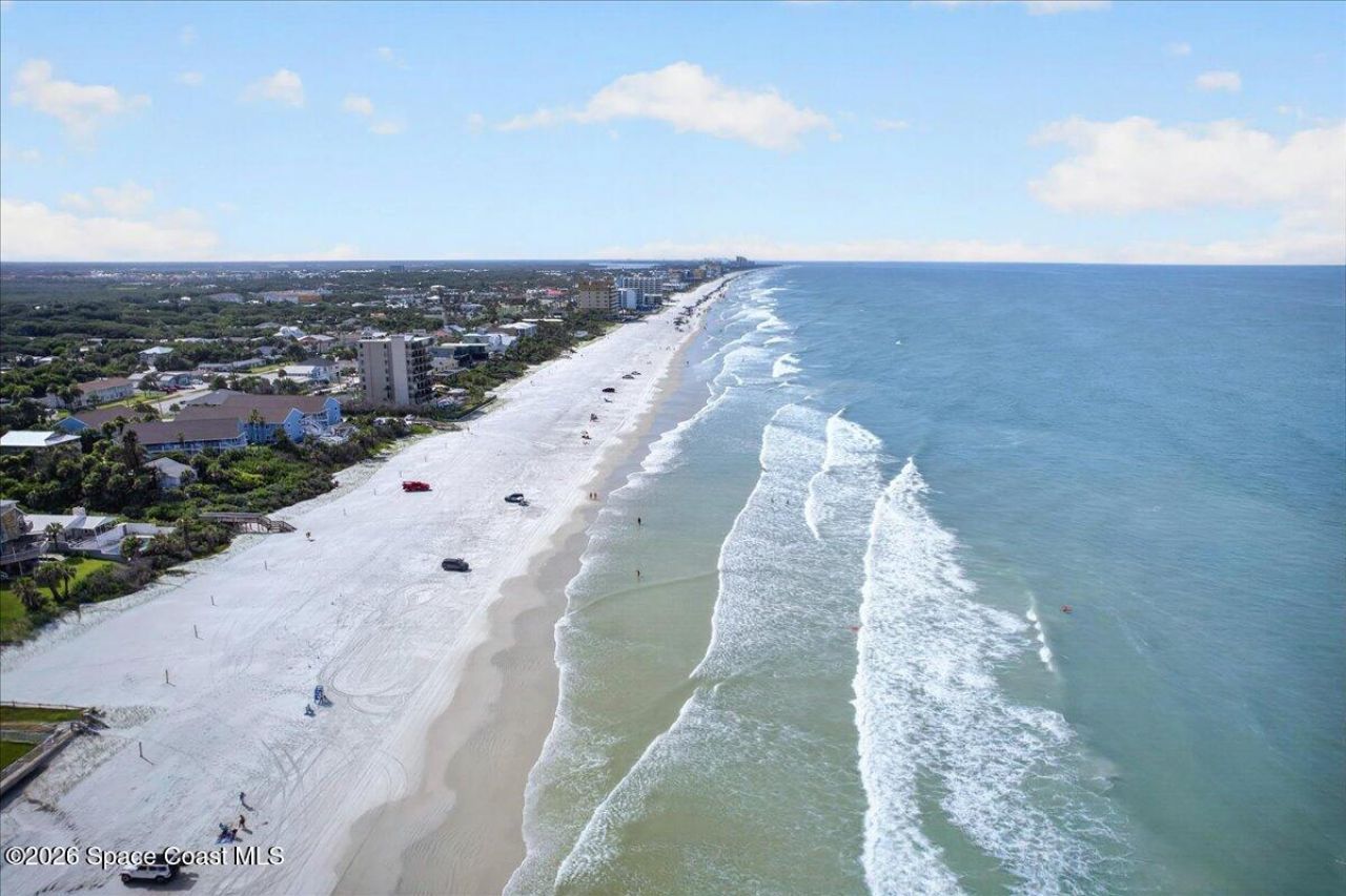 841 E 14th Avenue , New Smyrna Beach, FL 32169 Photo