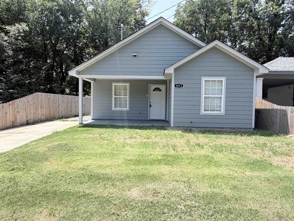 1613 LOCUST ST , Memphis, TN 38108