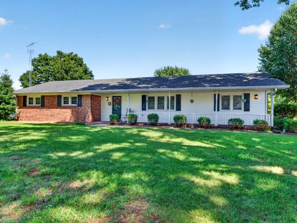 2412 Grider Pond Rd , Bowling Green, KY 42104