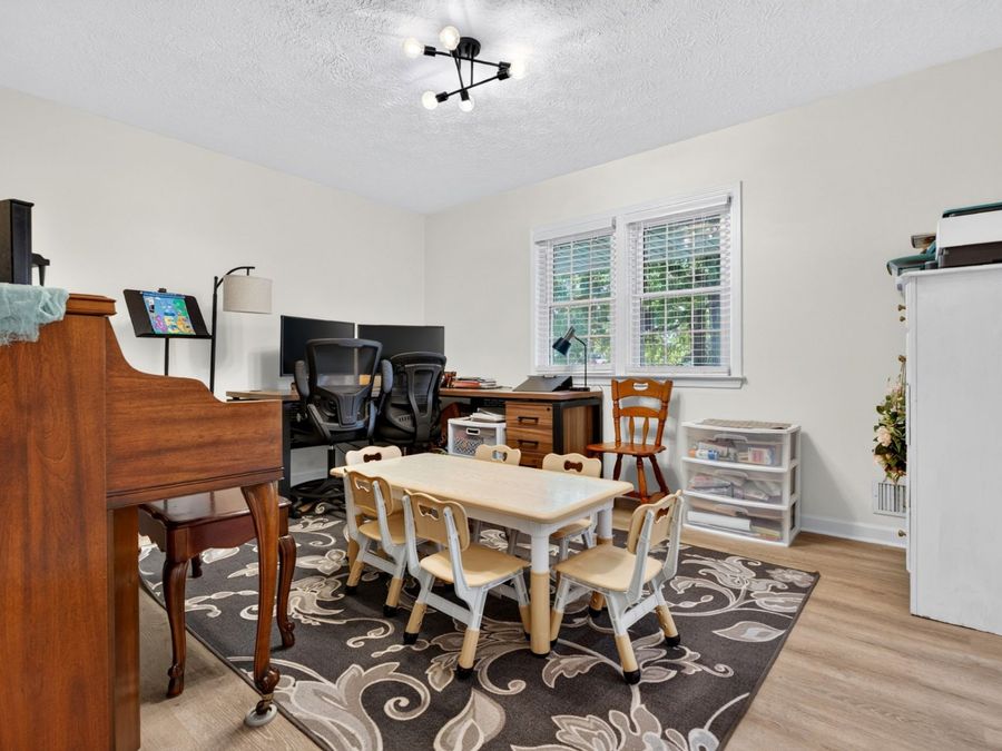 Property Image 44