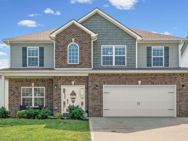 1533 Kestrel Dr , Clarksville, TN 37040