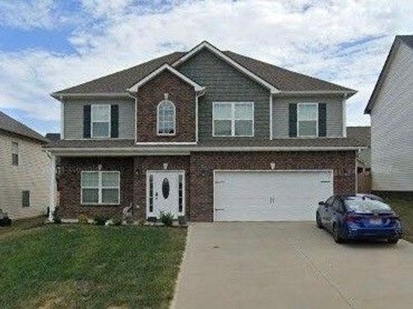 1533 Kestrel Dr , Clarksville, TN 37040