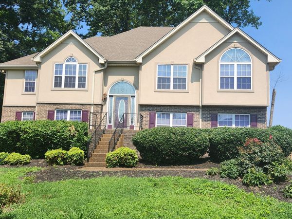 982 Trail Ridge Cir , La Vergne, TN 37086
