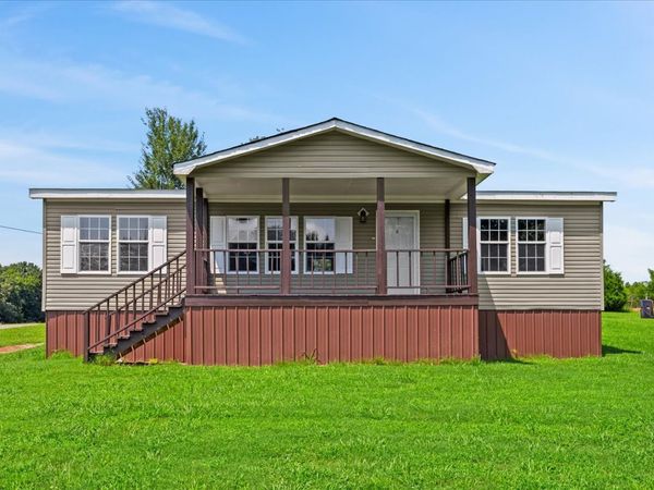 234 Howell Hill Rd , Fayetteville, TN 37334