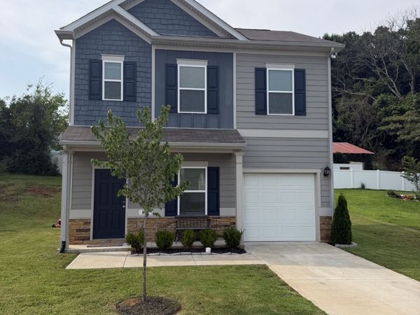 812 Lottie St, Columbia, TN 38401