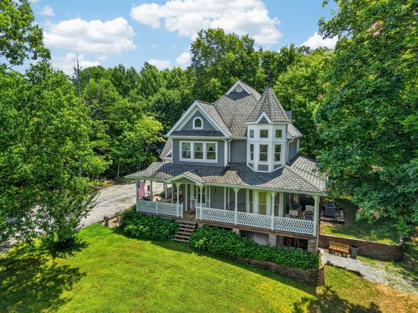 10739 Monterey Hwy , Monterey, TN 38574