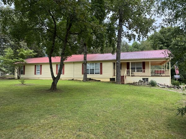 576 Vandagriff Rd , McMinnville, TN 37110
